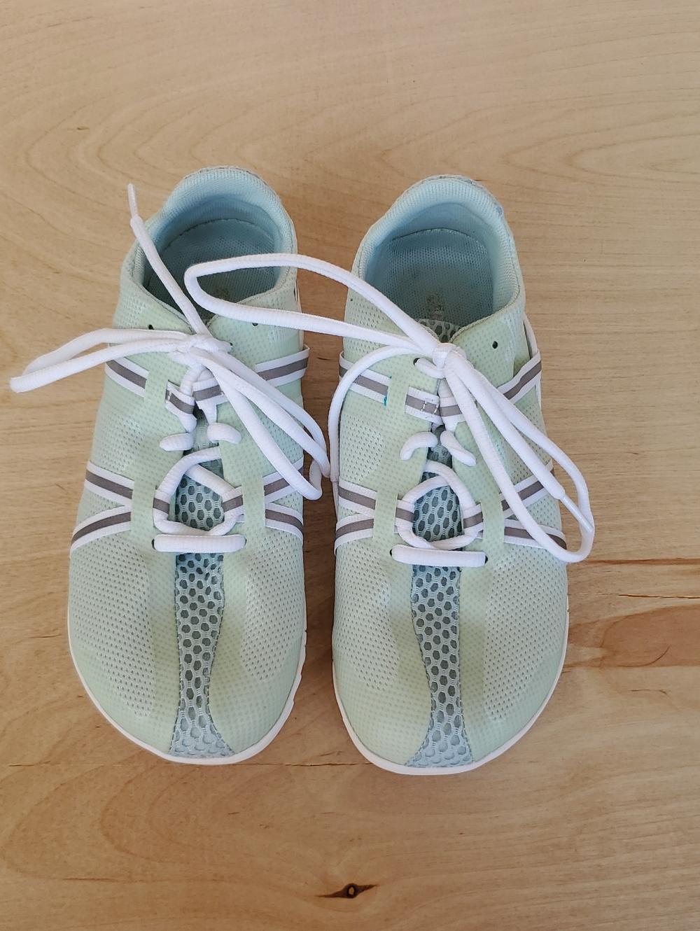 Xero Shoe's Womens Speed Force Size 7